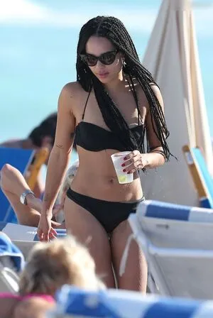 Zo Kravitz OnlyFans Leaked Free Thumbnail Picture - #oacd7GC8iU
