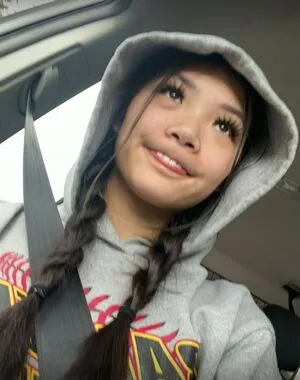 Zoeyshartz Thumbnail Picture