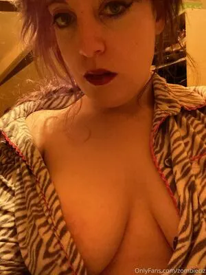 Zombieciz OnlyFans Leaked Free Thumbnail Picture - #30bVCI6Z2t