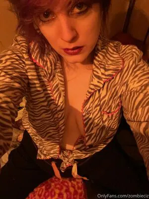 Zombieciz OnlyFans Leaked Free Thumbnail Picture - #yrtENGS4TC